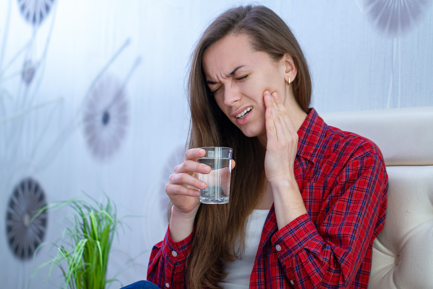 How Cold Water Impacts Your Dental Health